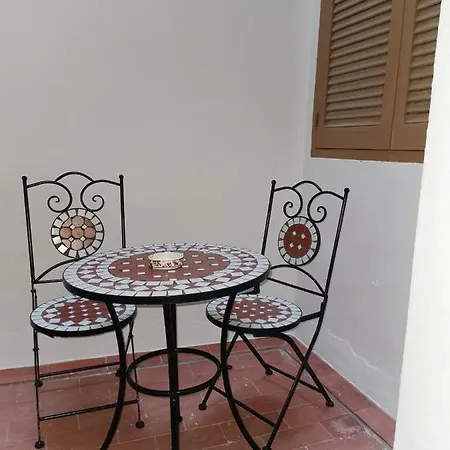 Naufragos 托雷维耶哈